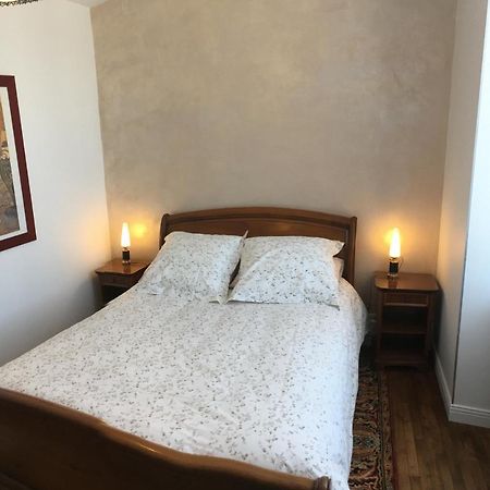 L'Instant Present Bed and Breakfast Pacy-sur-Armancon Exteriör bild