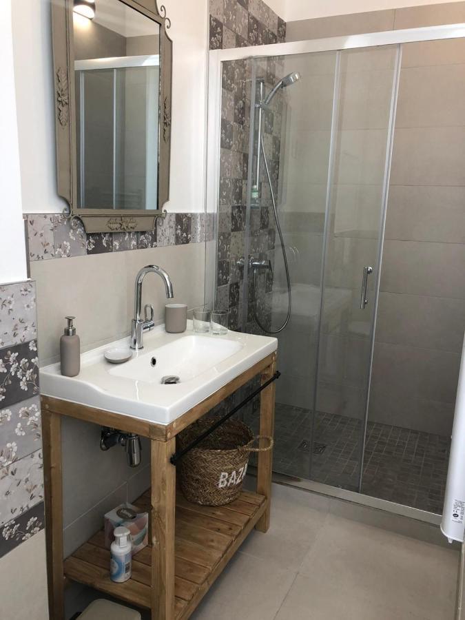 L'Instant Present Bed and Breakfast Pacy-sur-Armancon Exteriör bild