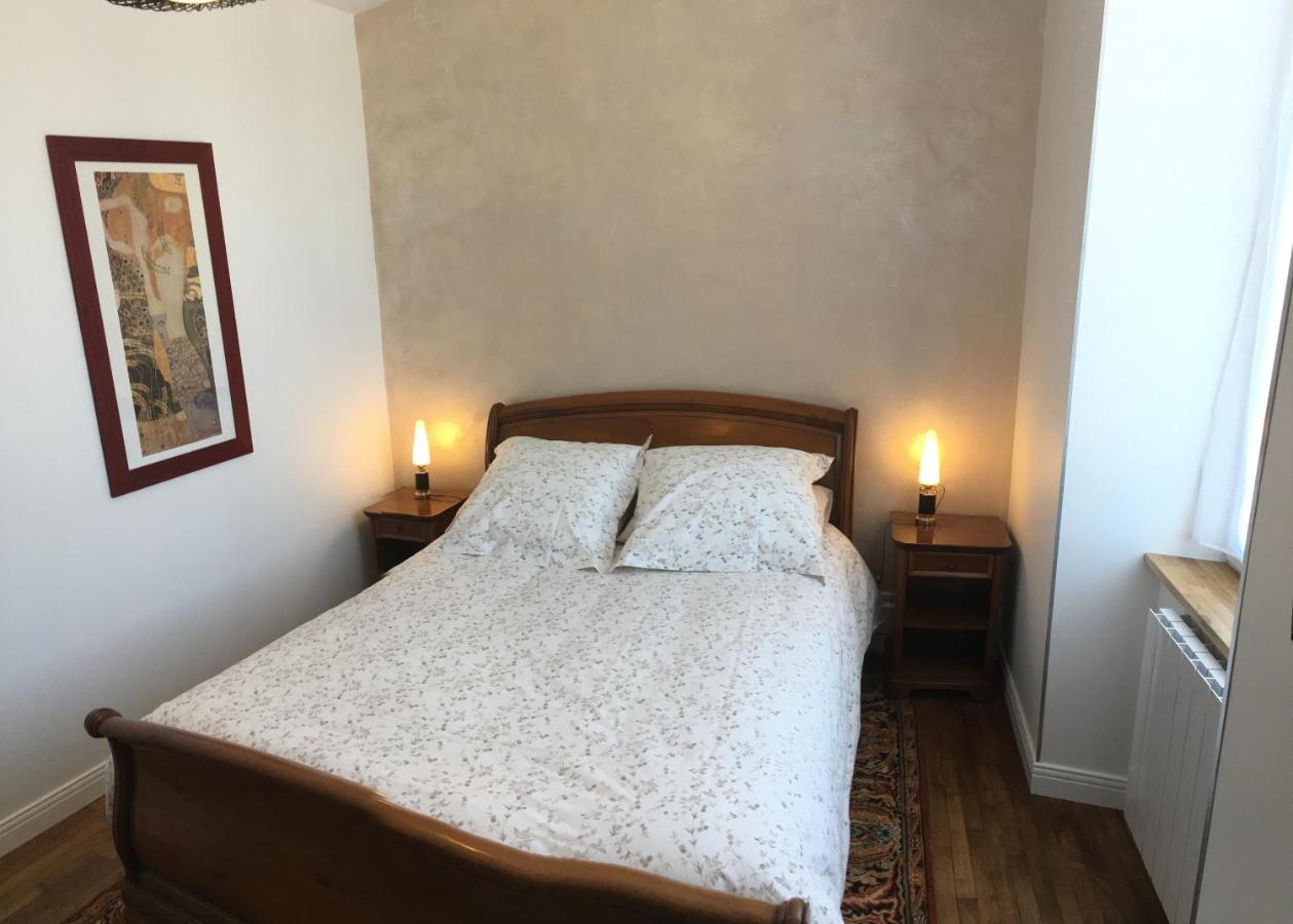 L'Instant Present Bed and Breakfast Pacy-sur-Armancon Exteriör bild